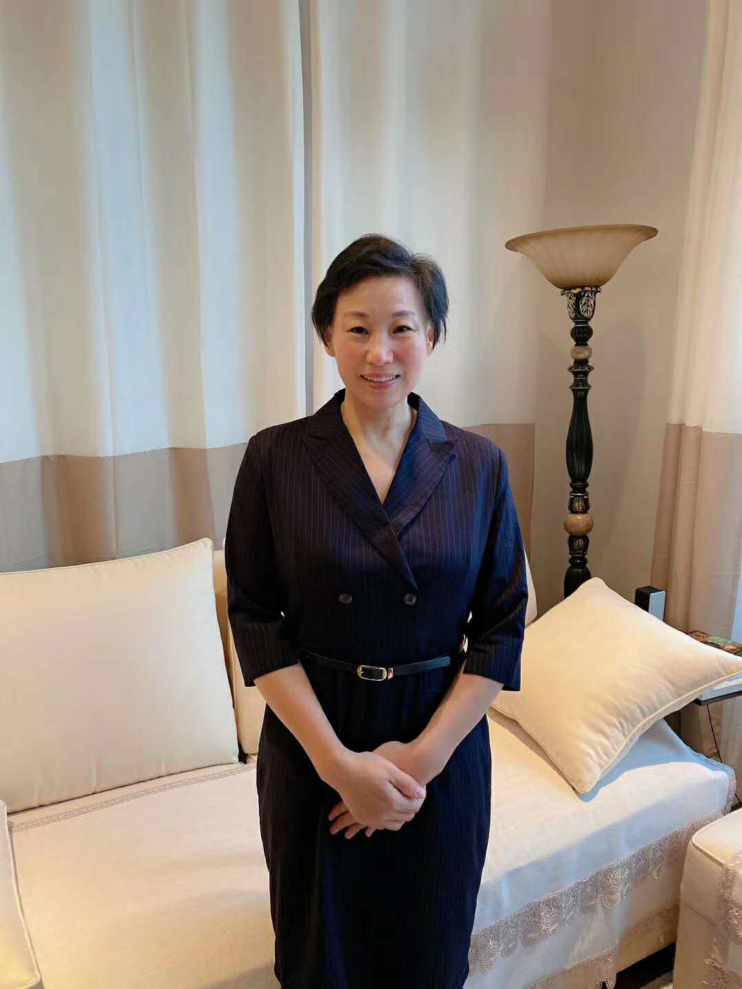 钱红梅 Emily